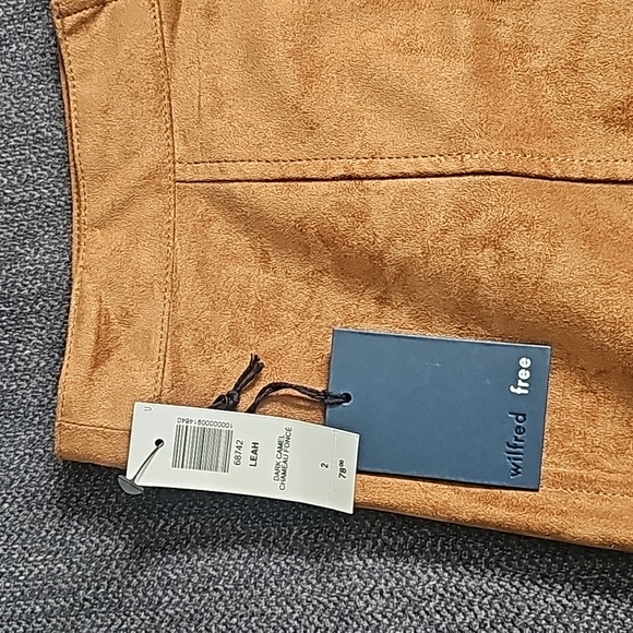 Aritzia Wilfred Free Dark Camel Vegan Suede Mini Skirt Size 2 - Picture 3 of 8